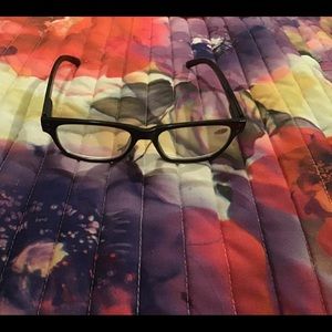 All black +1.50 reading glasses